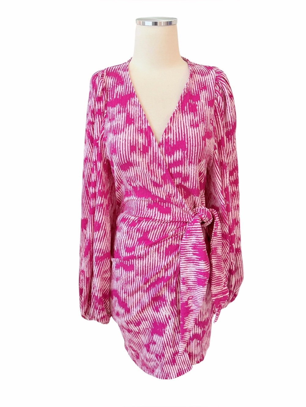 H&M Hot Pink Patterned Wrap Dress Sz XS/S
